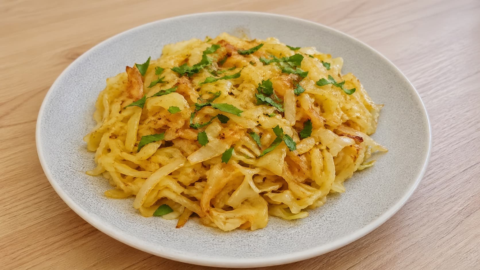 Жареная капуста на сковороде